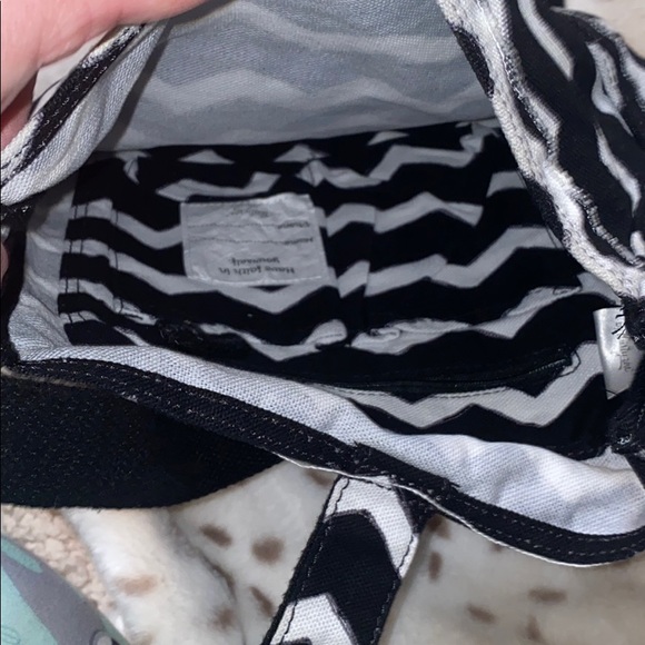 Thirty One Cross Body “S” Monogram - Picture 3 of 3